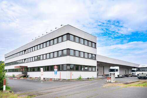 Foto - Halle in Würzburg 2.200.000,00 € 6997.37 m²
