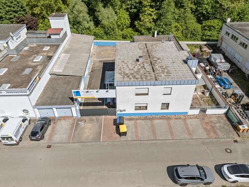 Foto - Haus zum Kaufen in Neckartenzlingen 892.000,00 € 502 m²