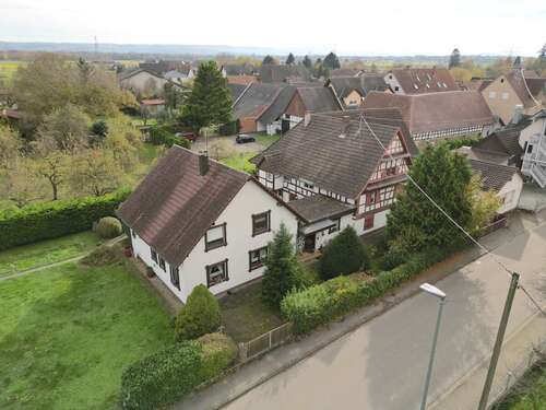 Foto - Haus zum Kaufen in Schwanau Nonnenweier 495.000,00 € 300 m²