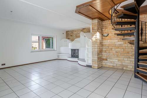 Foto - Wohnung zum Mieten in Hennef 1.400,00 € 240 m²