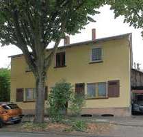 Haus zum Kaufen in Essen 270.000,00 € 146.99 m² Haus zum Kaufen in Essen 270.000,00 € 146.99 m²