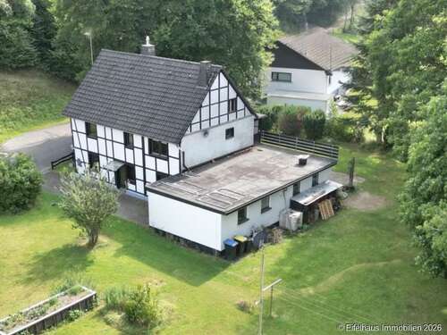 Foto - Haus zum Kaufen in Hellenthal Wiesen 196.000,00 € 182 m²