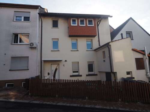 Foto - Haus zum Kaufen in Contwig 148.000,00 € 150 m²