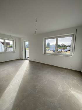 Foto - Wohnung zum Mieten in Kirchberg 861,00 € 80.5 m²