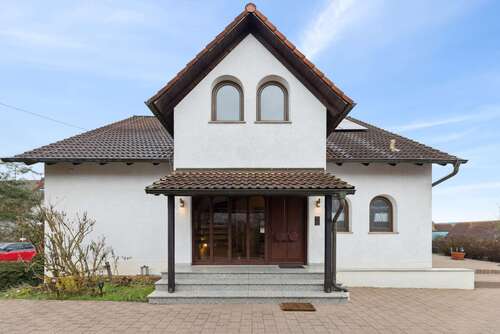 Foto - Haus zum Kaufen in Hallerndorf 575.000,00 € 238.75 m²