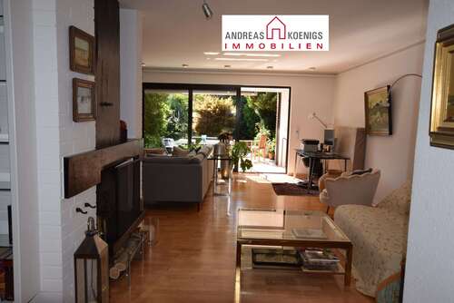 Foto - Haus zum Kaufen in Meerbusch 769.000,00 € 158 m²