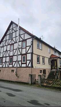 Foto - Haus zum Kaufen in Ludwigsau 143.000,00 € 200 m²