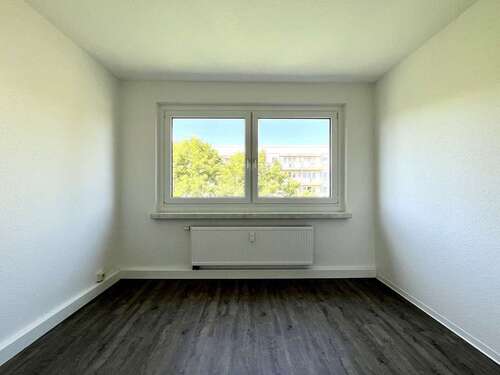 Foto - Wohnung zum Mieten in Chemnitz 330,00 € 68.96 m²