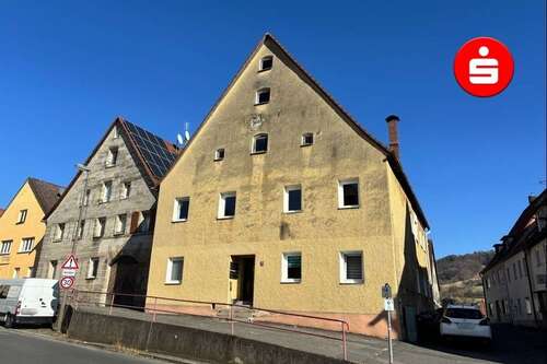 Foto - Haus zum Kaufen in Schnaittach 299.000,00 € 284 m²