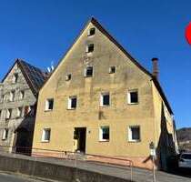 Haus zum Kaufen in Schnaittach 299.000,00 € 284 m²