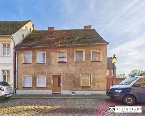 Foto - Haus zum Kaufen in Havelberg 80.000,00 € 144 m²