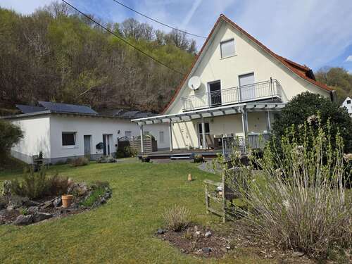 Foto - Haus zum Kaufen in Freudenberg 569.000,00 € 370 m²