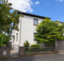 Haus zum Kaufen in Bad Homburg 995.000,00 € 234 m²