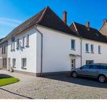 Haus zum Kaufen in Güsten 119.000,00 € 118 m²