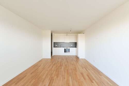 Foto - Wohnung zum Mieten in Rostock 883,65 € 61.57 m²