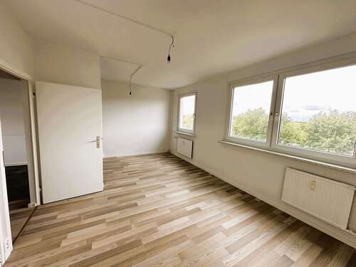 Foto - Wohnung zum Mieten in Halle (Saale) 339,00 € 56 m²