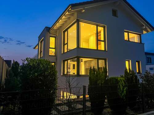 Foto - Haus zum Kaufen in Neu-Ulm 1.500.000,00 € 202 m²