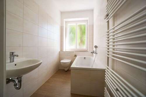 Foto - Wohnung zum Mieten in Plauen 353,90 € 66.9 m²