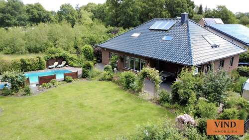 Foto - Haus zum Kaufen in Ganderkesee Heide 750.000,00 € 226 m²