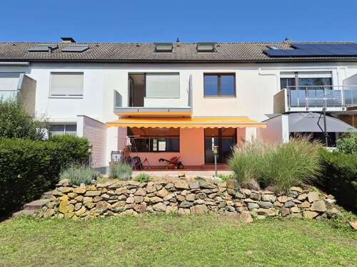 Foto - Haus zum Mieten in Wiesbaden Nordenstadt 2.450,00 € 138 m²