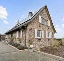 Haus zum Kaufen in Neukirchen-Vluyn 1.350.000,00 € 271 m²