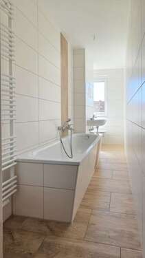 Foto - Wohnung zum Mieten in Zwickau 307,20 € 48 m²