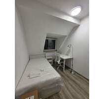 WG-Zimmer in Köln 700,00 € 9 m² WG-Zimmer in Köln 700,00 € 9 m²