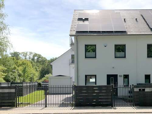 Foto - Haus zum Kaufen in Berlin 895.000,00 € 122 m²