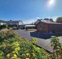 Haus zum Kaufen in Calden 289.000,00 € 260 m²