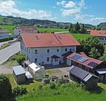 Haus zum Kaufen in Siegsdorf 819.999,00 € 225 m²