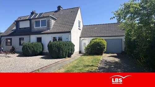 Foto - Haus zum Kaufen in Neumünster 185.000,00 € 70.81 m²