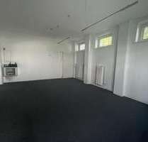 Büro in Berlin 860,00 € 48 m² - 860,00 EUR Kaltmiete, ca.  48,00 m² in Berlin (PLZ: 10969)