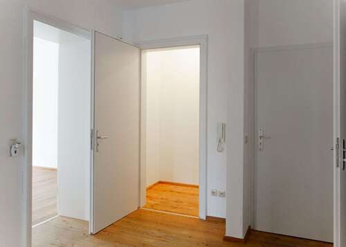 Foto - Wohnung zum Mieten in Augsburg 950,00 € 77 m²