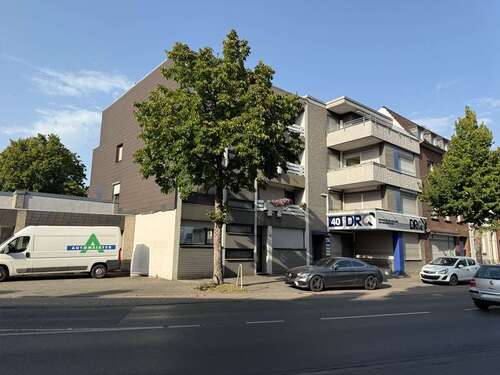 Foto - Haus zum Kaufen in Mönchengladbach 649.000,00 € 403.8 m²