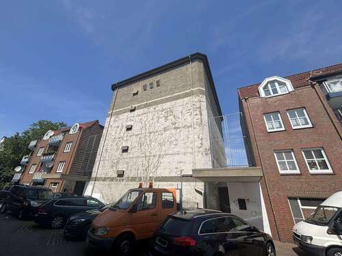 Foto - Haus zum Kaufen in Hamburg 790.000,00 € 680 m²