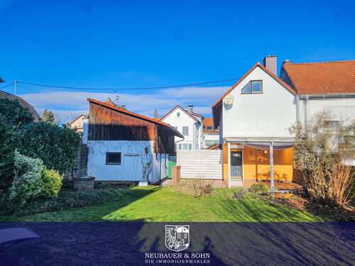 Foto - Haus zum Kaufen in Frankfurt am Main 499.000,00 € 128.6 m²