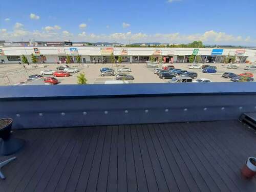 Foto - Büro in Neutraubling 874,00 € 57 m²