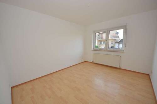 Foto - Wohnung zum Mieten in Mülheim-Kärlich 400,00 € 34 m²