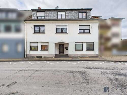 Foto - Haus zum Kaufen in Koblenz Moselweiß 600.000,00 € 305.99 m²