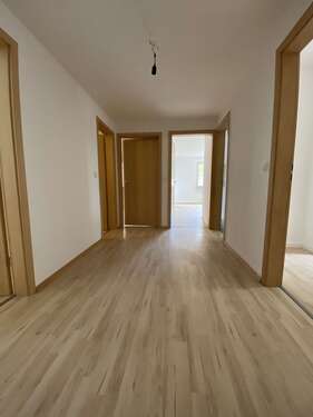 Foto - Wohnung zum Mieten in Duisburg 699,00 € 76 m²