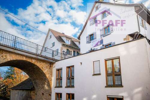 Foto - Haus zum Kaufen in Tengen 349.000,00 € 220 m²