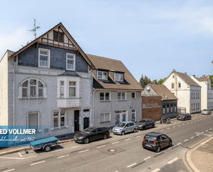 Halle in Solingen 1.250.000,00 € 1590 m²