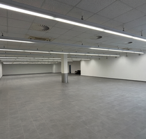 Einzelhandel in Köln 9.000,00 € 432 m²