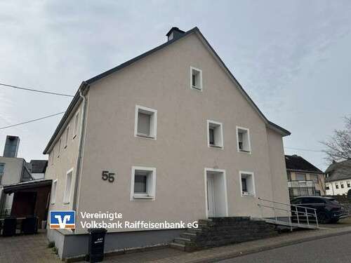 Foto - Haus zum Kaufen in Monzelfeld 299.000,00 € 180 m²