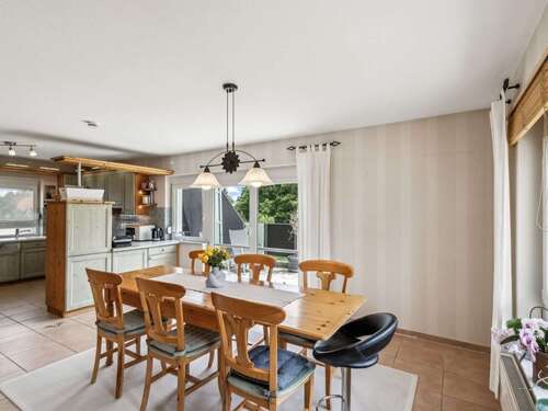 Foto - Haus zum Kaufen in Dotternhausen 798.000,00 € 248 m²