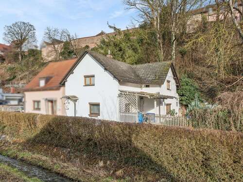 Foto - Haus zum Kaufen in Dingolfing 199.000,00 € 95.37 m²