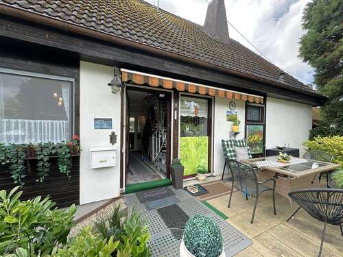 Foto - Haus zum Kaufen in Halsenbach 268.000,00 € 200 m²