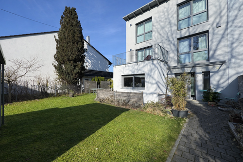 Foto - Haus zum Kaufen in Ottobrunn 1.590.000,00 € 165 m²