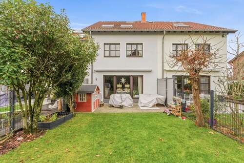 Foto - Haus zum Kaufen in Köln 839.000,00 € 145 m²