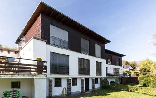 Foto - Haus zum Mieten in Kelkheim 3.000,00 € 208 m²